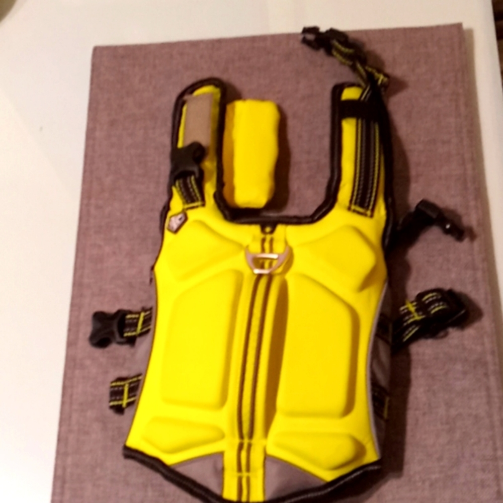 Life jacket